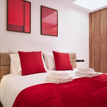 Апартаменты Arts Garden - Comfort & Design In The Heart Of The *