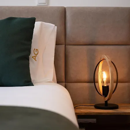 Апартаменты Arts Garden - Comfort & Design In The Heart Of The Порту