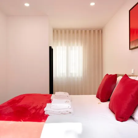 Апартаменты Arts Garden - Comfort & Design In The Heart Of The *