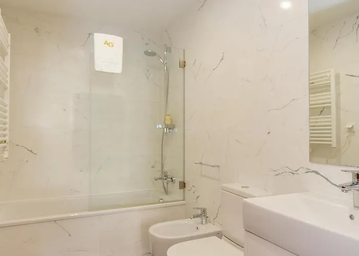 Arts Garden Apartman *